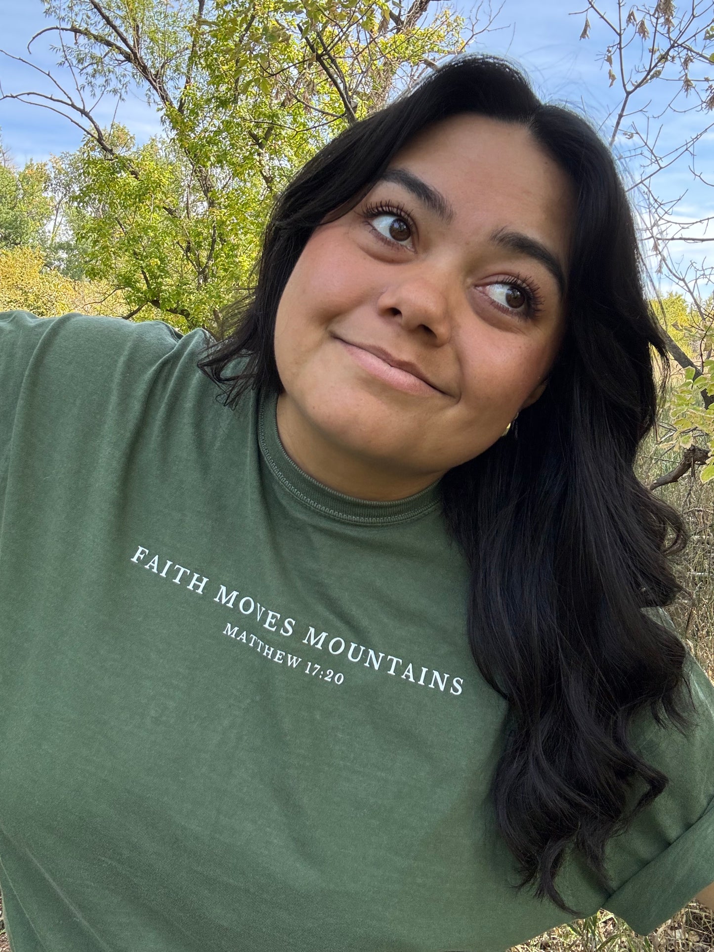 Faith Moves Mountains Tee