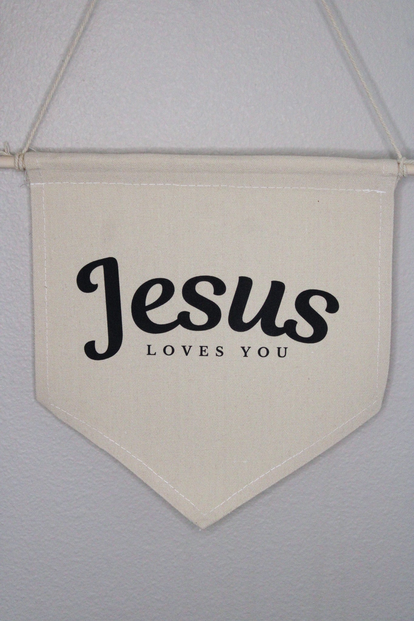 Jesus Love You Wall Decor