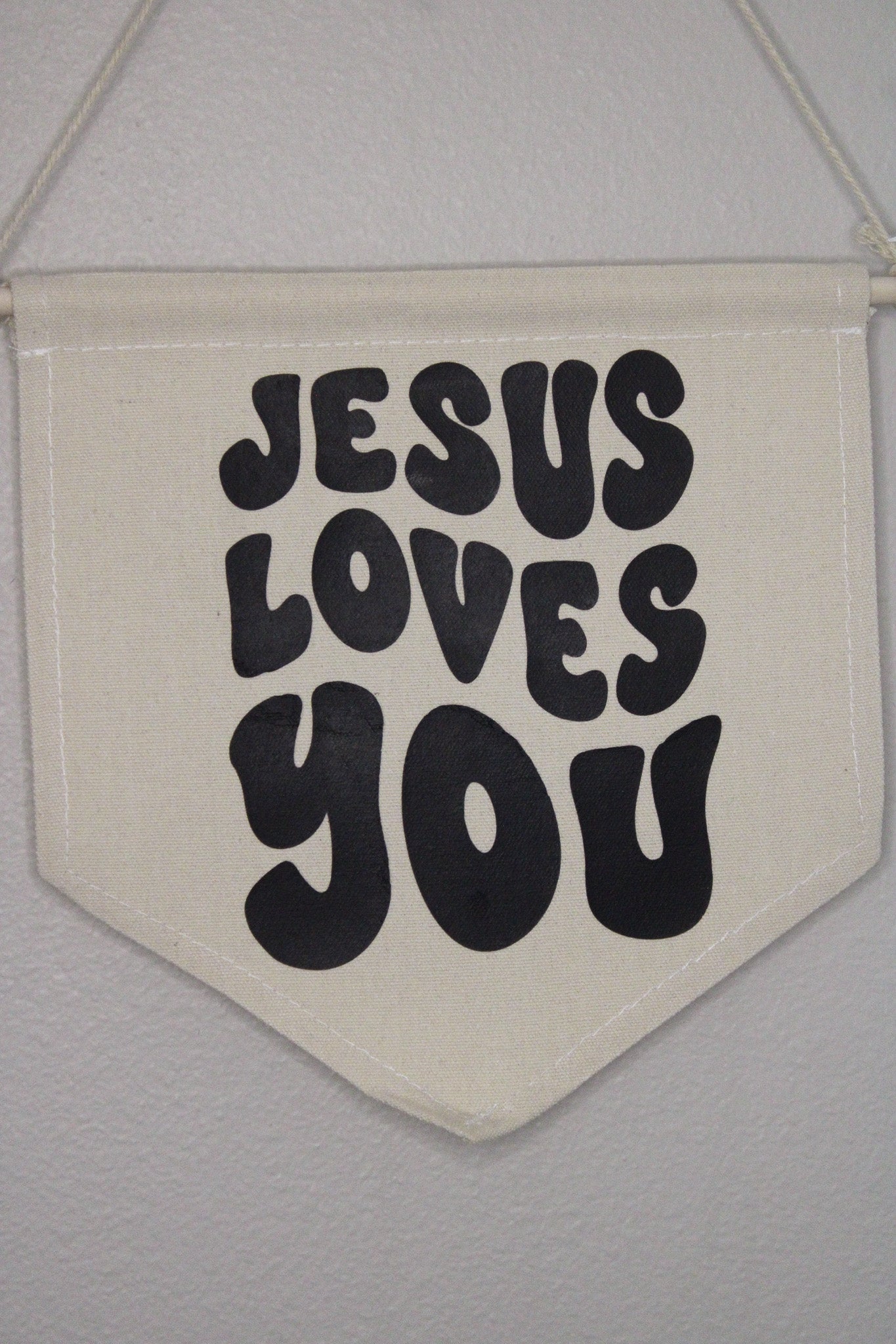 Jesus Love You Wall Decor